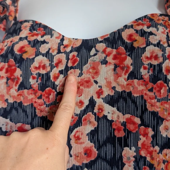 Joie Silk Floral Sleeveless Dress Navy & Pink 100% Silk Flutter Sleeve Pleated S - Picture 12 of 14